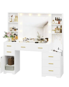 Collection image for: Make-Up Desk